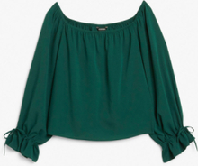 Long sleeved off shoulder blouse - Green