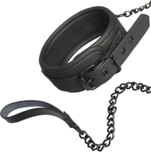 Dream Toys Blaze Collar & Chain Black Bondage Halsband & Koppel