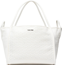 Väska Calvin Klein Calvin Resort Carry All Bag Mesh K60K609404 Vit