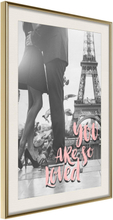 Inramad Poster / Tavla - Love in Paris - 20x30 Guldram med passepartout