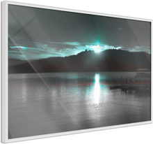 Plakat - Aurora at the Horizon - 60 x 40 cm - Hvid ramme