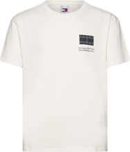 Tjm Reg Essential Cb Flag Tee Tops T-Kortærmet Skjorte White Tommy Jeans