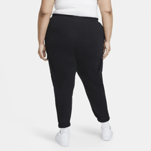Nike Plus Size - Sportswear Swoosh Women's Trousers - Black