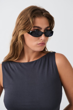 Gina Tricot - Small sporty sunglasses - Solbriller - Black - ONESIZE - Female