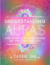 Zenned Out Guide To Understanding Auras (inbunden, eng)