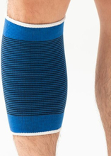 1 st BLÅTT Knäskydd flexibelt knästöd one size andas hela dagen rehab stöd träning värmande knät ont i knät smärtor knä