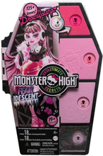 Monster High Skulltimates Secrets Draculaura