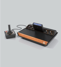 Atari 2600+, Atari 2600+, Lajittelu, Oranssi, HDMI, USB Type-C, Atari 2600+ pelijärjestelmä Atari CX40+ Joystick Atari 10-in-1 pelikasetti HDMI-kaape