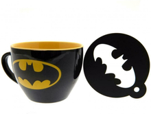 Batman Bat Signal Mug And Stencil Set