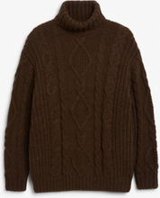 Heavy knitted roll neck sweater - Brown
