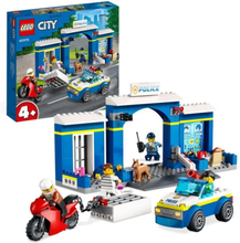 LEGO City Police 60370 Jakt vid polisstationen