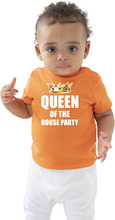 Queen of the house party met kroon Koningsdag t-shirt oranje baby/peuter voor meisjes
