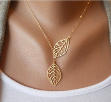Halsband "Leaf" -Guldfärgad