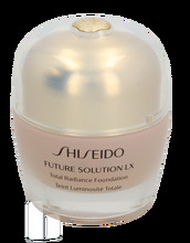 Shiseido Future Solution LX Total Radiance Foundation SPF15