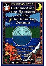 Celebrating The Seasons Of Life: Samhain To Ostara (häftad, eng)