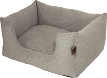 Fantail Basket Snooze Dog Bed - Nut Grey (80x60 cm)