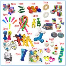50kpl Fidget Pop it Toys Set pakkaus lapsille ja aikuisille