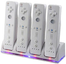 Wii Laddningsställ Bluelight Laddningsstation för 4 kontroller - Vit