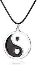 INF Halsband med Yin Yang hänge Svart/vit