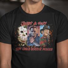 Svart T-shirt Just a guy who loves horror skräckfilm halloween