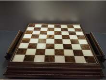 Schackbräde med 2 lådor. I Trä och Tuscana Alabaster 60x60 cm