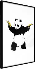 Inramad Poster / Tavla - Banksy: Panda With Guns - 20x30 Svart ram