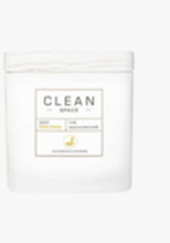 Clean, Space Fresh Linens, Scented Candle, 227 g
