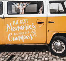 Camper sticker bestuur een bus quote