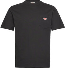 Basic Pocket T-Shirt Héritage Tops T-Kortærmet Skjorte Black Armor Lux