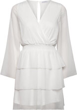 Alina Frill Dress Kort Klänning White Bubbleroom