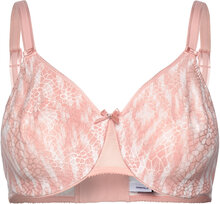 C Magnifique Very Covering Molded Bra Designers Bras & Tops Full Cup Bras Pink CHANTELLE