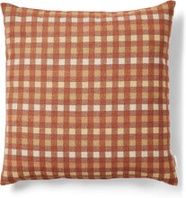 Hector 50X50 Cm Home Textiles Cushions & Blankets Cushions Red Compliments