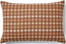 Hector 40X60 Cm Home Textiles Cushions & Blankets Cushions Red Compliments
