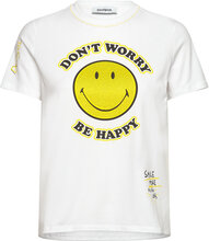 More Smiley Tops T-shirts & Tops Short-sleeved White Desigual