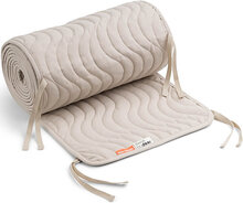 Quilted Bed Bumper W/Strings Waves Home Baby Sleep Baby Beds & Accessories Bed Bumper Creme D By Deer*Betinget Tilbud