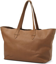 Changing Bag - Chestnut Leather Baby & Maternity Care & Hygiene Changing Bags Brown Elodie Details