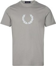 Laurel W Graphic Tee T-shirts Short-sleeved Grå Fred Perry*Betinget Tilbud