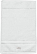 Premium Towel 30X50 Home Textiles Bathroom Textiles Towels & Bath Towels Face Towels White GANT