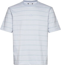M. Hanger Striped Tee Designers T-Kortærmet Skjorte Blue HOLZWEILER