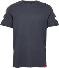 Hmllegacy Chevron T-Shirt T-shirts & Tops Short-sleeved Marineblå Hummel*Betinget Tilbud