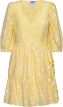Well Wrap Dress Kort Kjole Yellow Just Female
