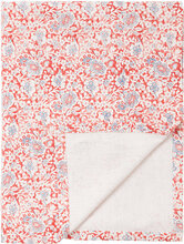 Printed Flowers Recycled Cotton Tablecloth Home Textiles Kitchen Textiles Tablecloths & Table Runners Red Lexington Home