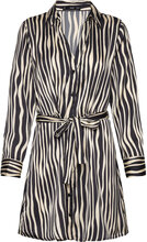Belted Striped Shirt Dress Kort Kjole Black Mango