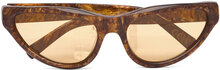 Mavericks Radica Designers Sunglasses Cat-eye Sunglasses Brown Marni Sunglasses