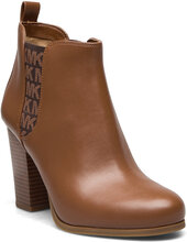 Evaline Heeled Bootie Shoes Boots Ankle Boots Ankle Boots With Heel Brown Michael Kors