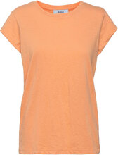 Leti T-Shirt T-shirts & Tops Short-sleeved Oransje Minus*Betinget Tilbud