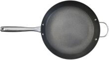 Satake 32 Cm Cast Iron Skillet Home Kitchen Pots & Pans Frying Pans Black Satake