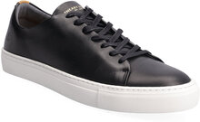 Less Leather Shoe Low-top Sneakers Black Sneaky Steve