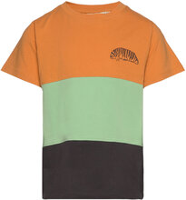 Sgbass Block Caterpillar Ss Tee T-shirts Short-sleeved Multi/mønstret Soft Gallery*Betinget Tilbud
