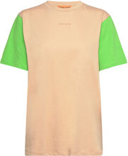 Margila, 1827 Light Jersey Tops T-shirts & Tops Short-sleeved Beige STINE GOYA